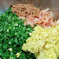 北极虾韭菜盒子