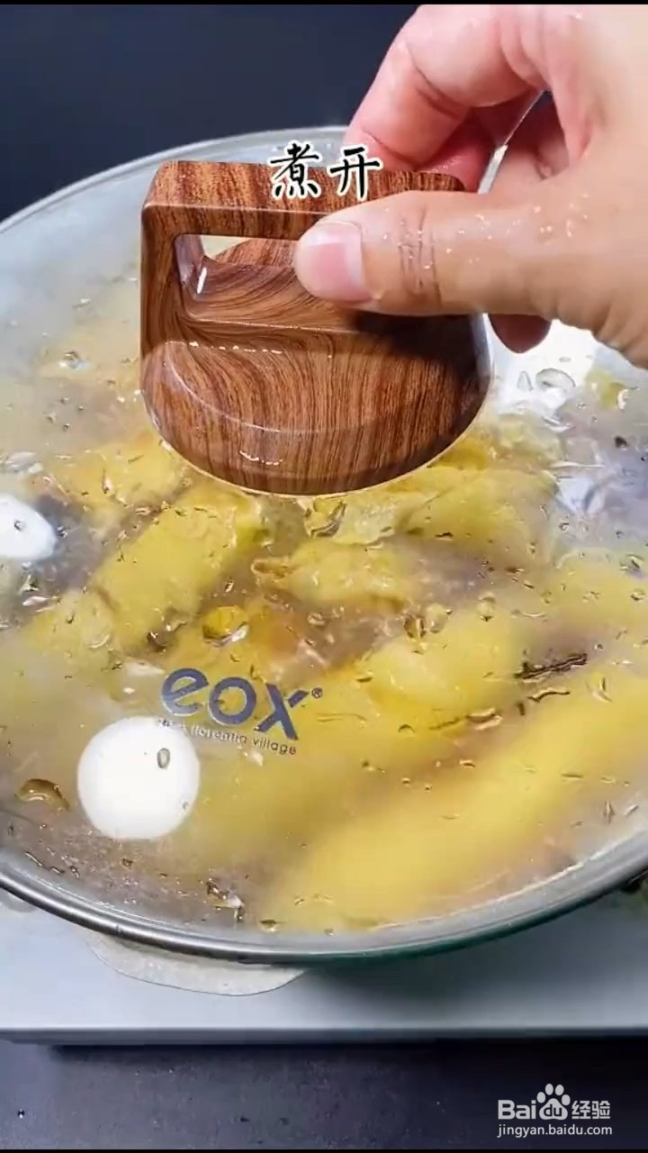 如何制作好吃的千张肉卷？