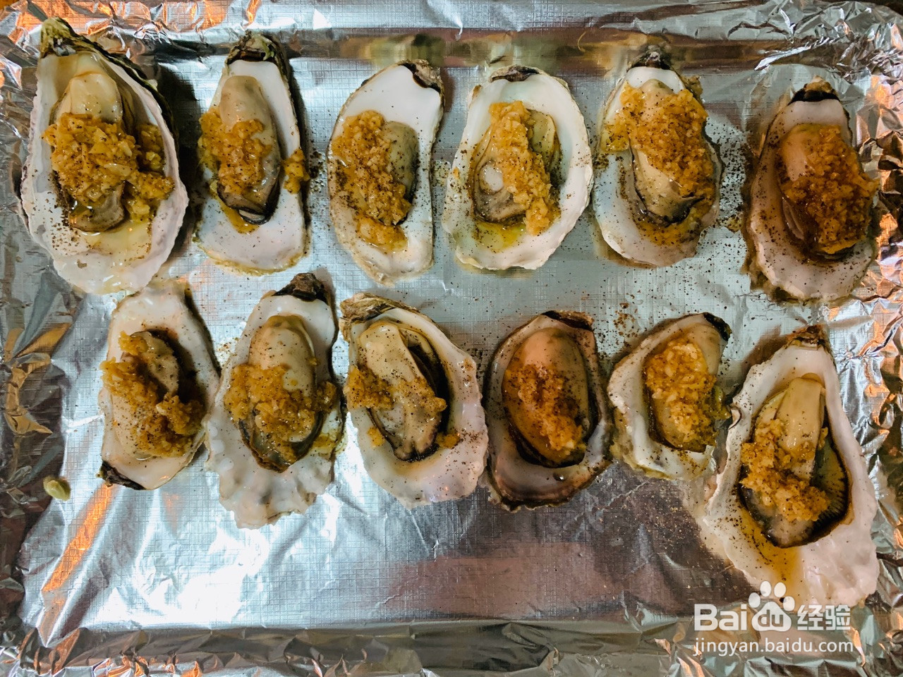 蒜蓉芝士焗生蚝的做法
