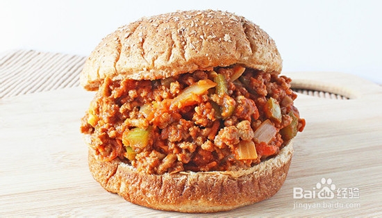 搭配食谱：肉食者最爱- 牛肉三明治（汉堡）