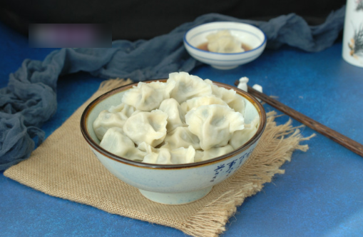 荠菜水饺荠菜要焯水吗