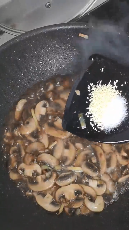 椒油口蘑油菜怎么做