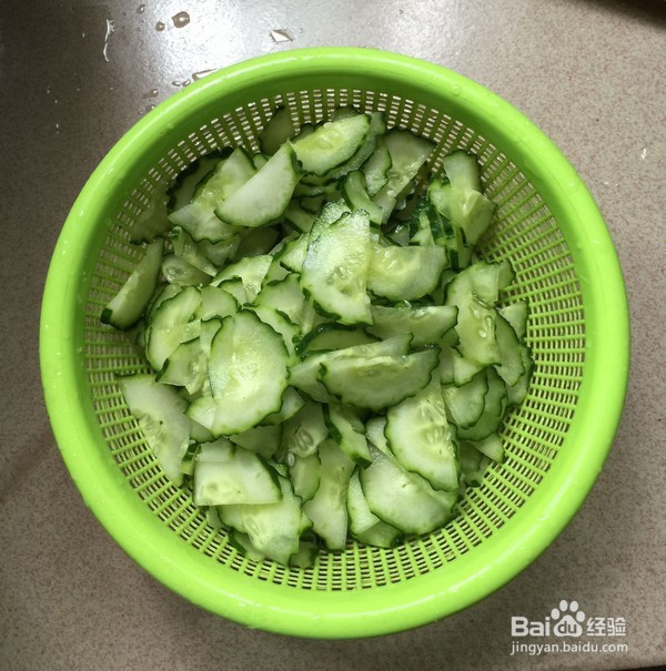 黄瓜炒鸡蛋的做法