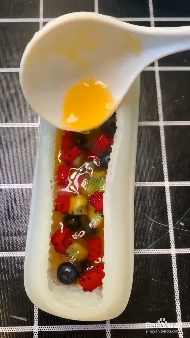 如何制作水果果冻？