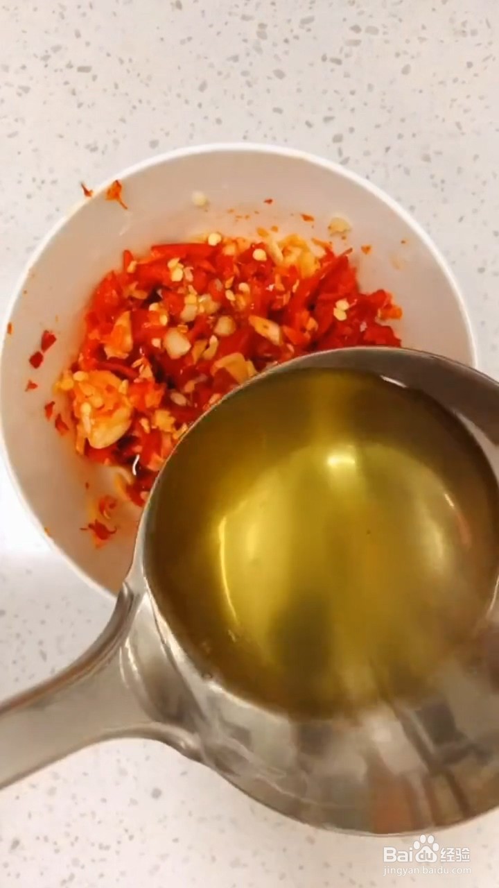 如何制作好吃的粉丝金针菇