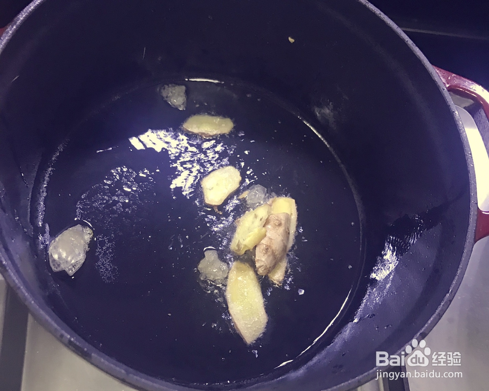 一个人做油豆腐红烧肉