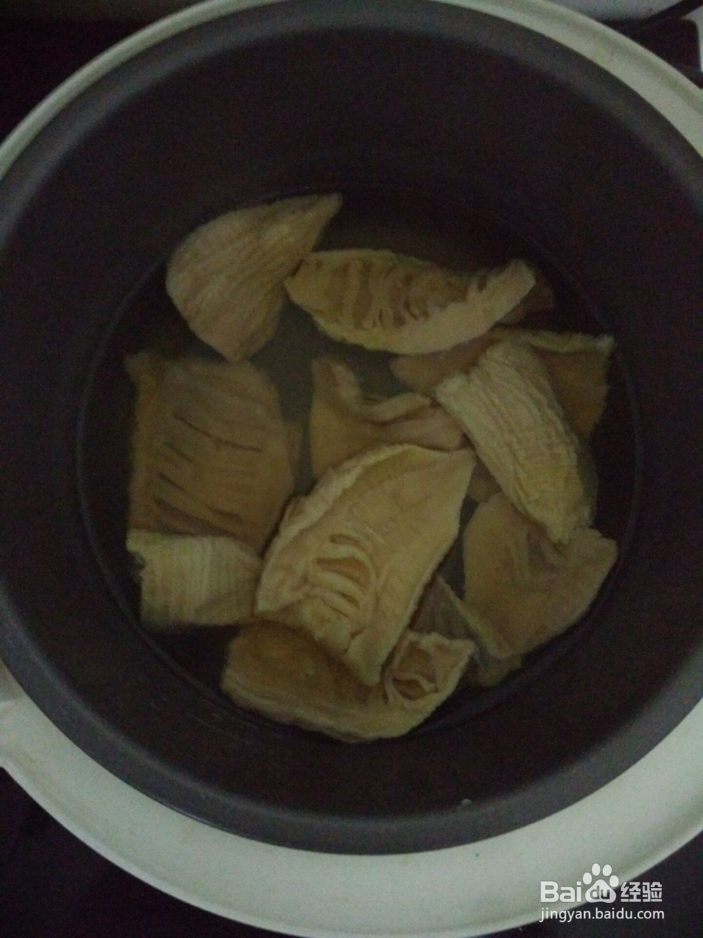 米哥特产小铺之笋干烧肉的做法