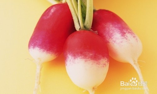 如何用萝卜片缓解胃部不适？