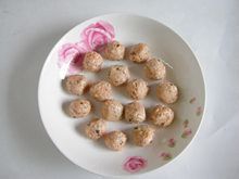 酷似“鸡米花”的香酥小丸子-----肉米花