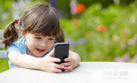 孩子长期玩平板，手机有什么危害？