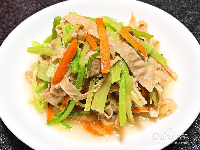 如何做芹菜炒豆皮