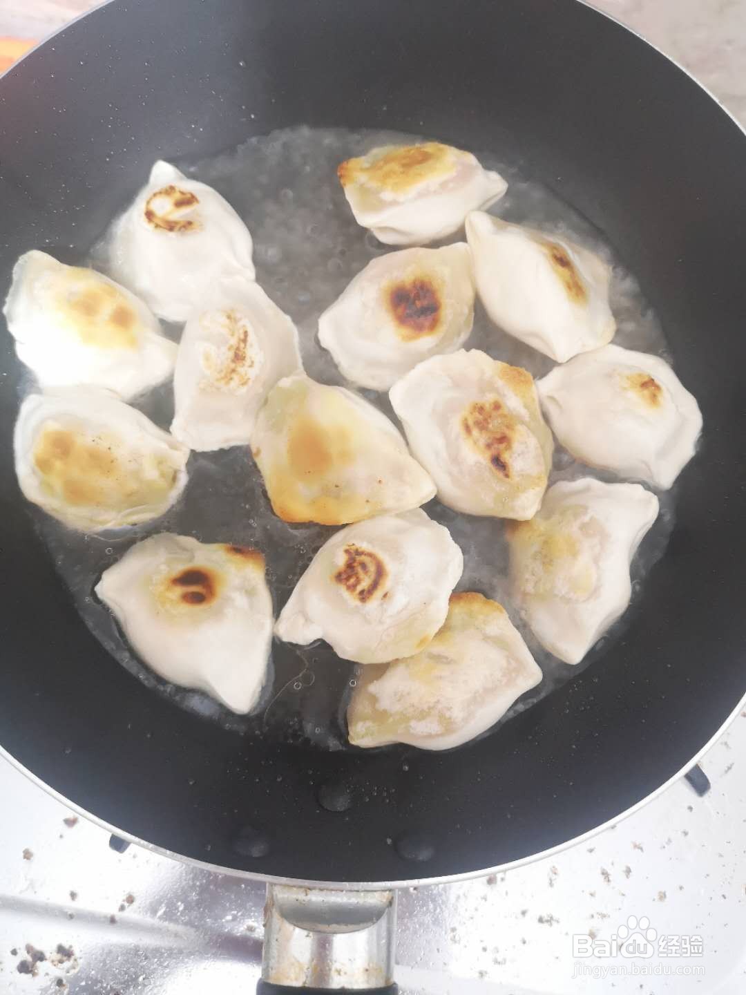 家常版抱蛋煎饺的做法
