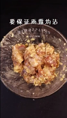 怎么做香芋焖排骨？