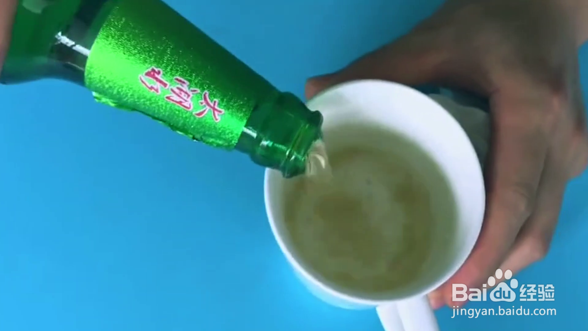 教你一招轻松开啤酒？