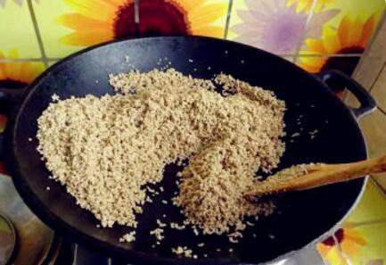 在家如何快速自制芝麻酱