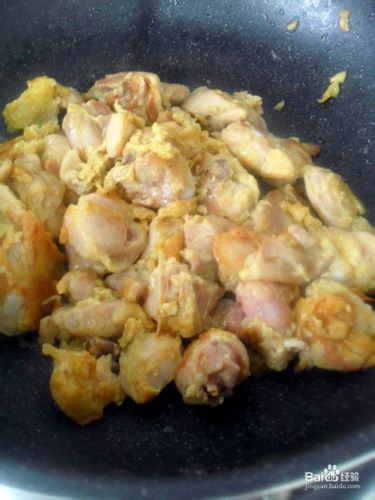 浓香十足的金包咖喱鸡