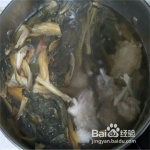 海参煲汤的家常做法