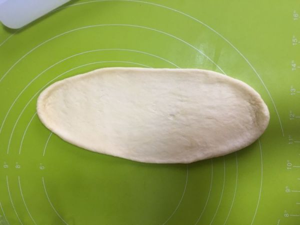 黄桃椰蓉心形面包