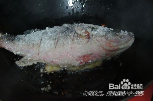 糖醋河鲈鱼的做法