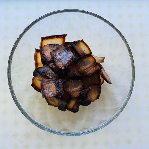 草菇青笋炒腊肉