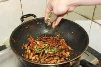 香干炒肉的做法