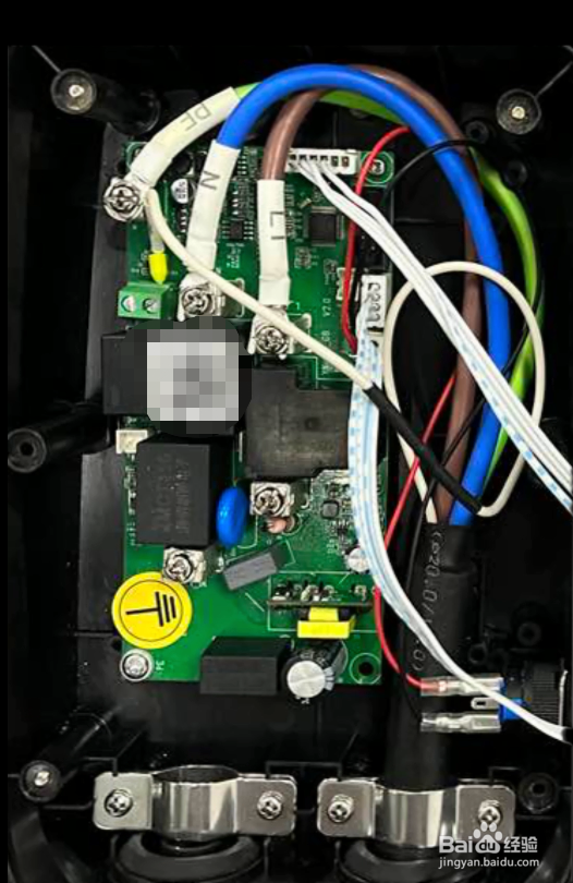 蔚嘉7KW汽车桩安装教程