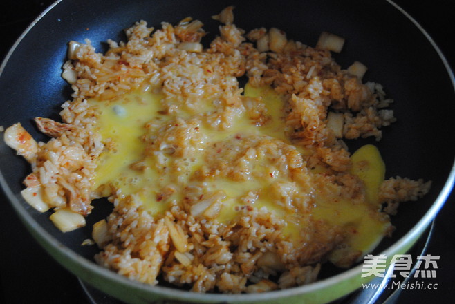 韩式辣白菜蛋炒饭