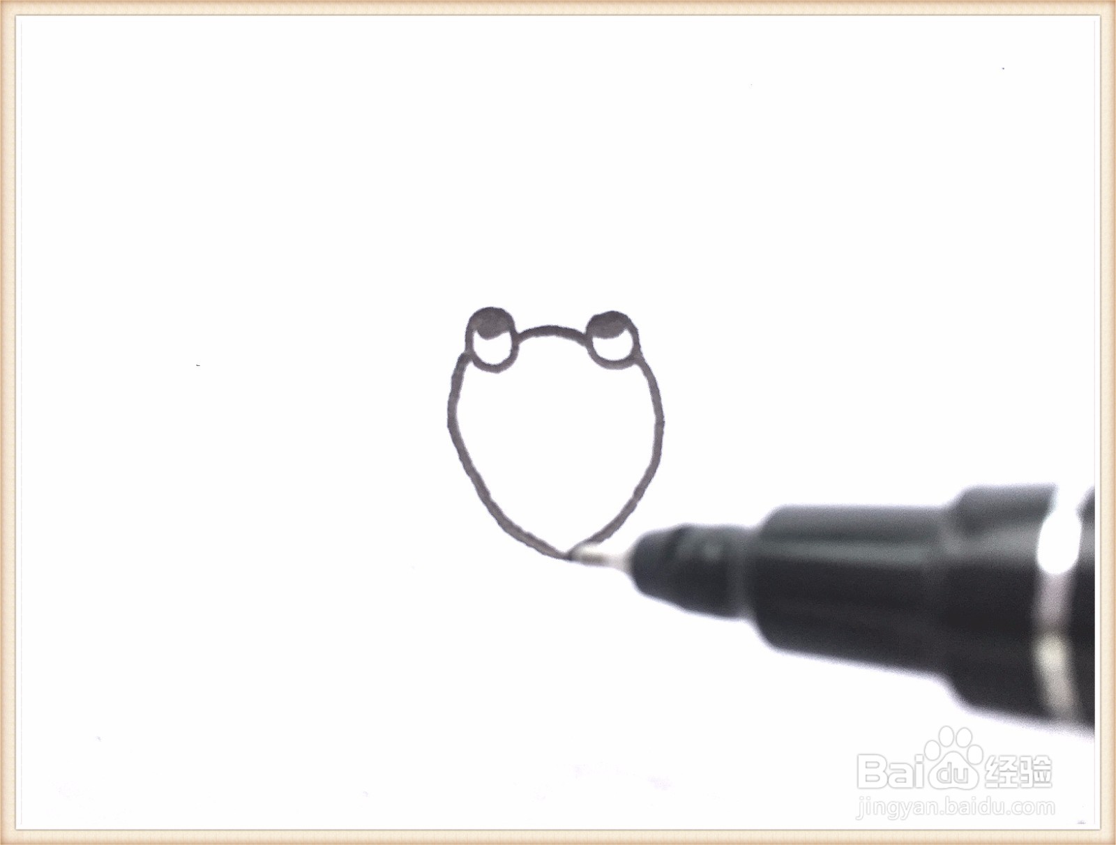 一笔一笔教你画中华蜜蜂简笔画