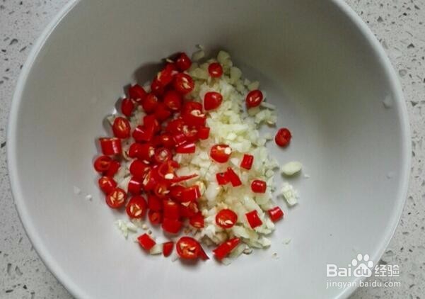 简单易学的蒜蓉米椒蒸金针菇的家常做法