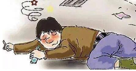 喝酒喝多了全身难受，老是呕吐怎么办？