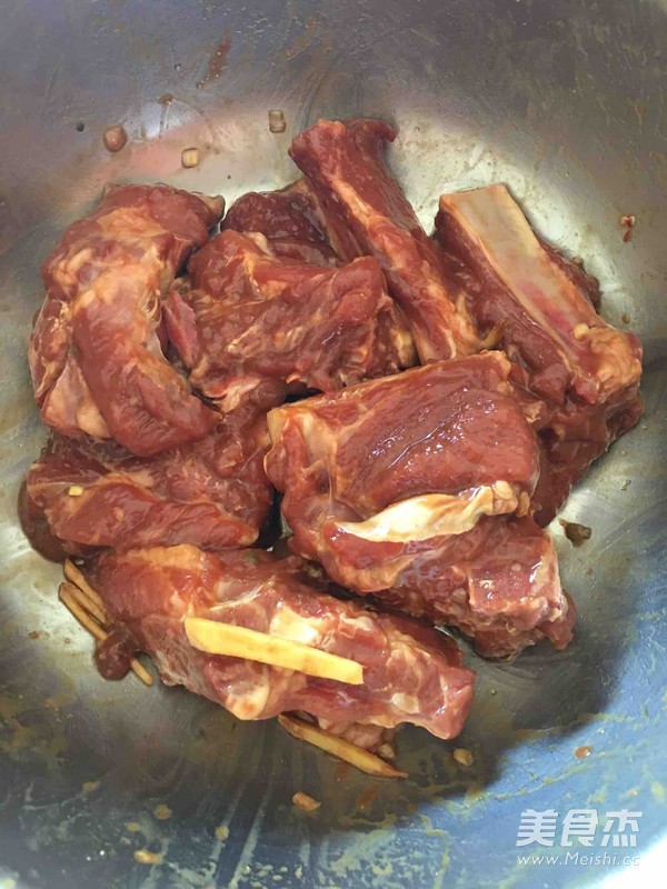 椒盐条排骨的做法