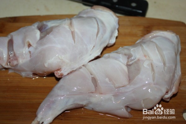 蘑菇炖兔腿的做法