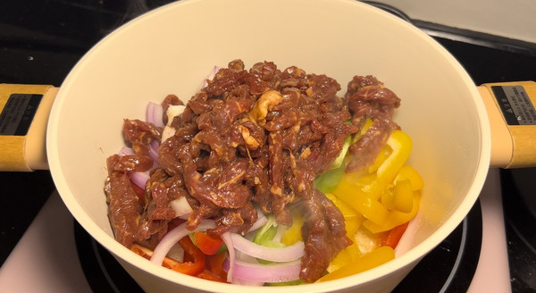 黑椒牛柳意大利面多汁又好吃