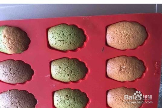 三色玛德琳蛋糕的做法