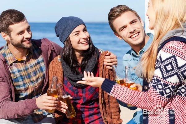 和陌生人聊天技巧怎么开头有趣