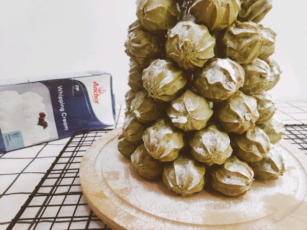 抹茶泡芙圣诞树