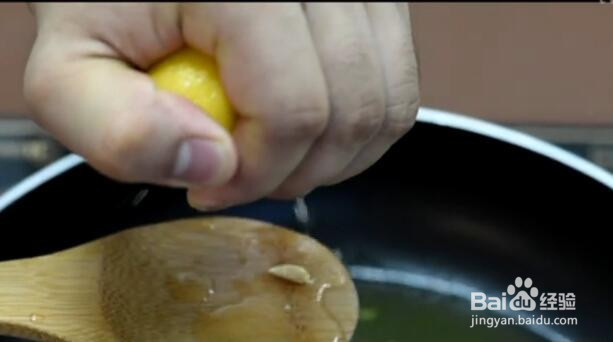 烤箱食谱培根鳕鱼卷做法