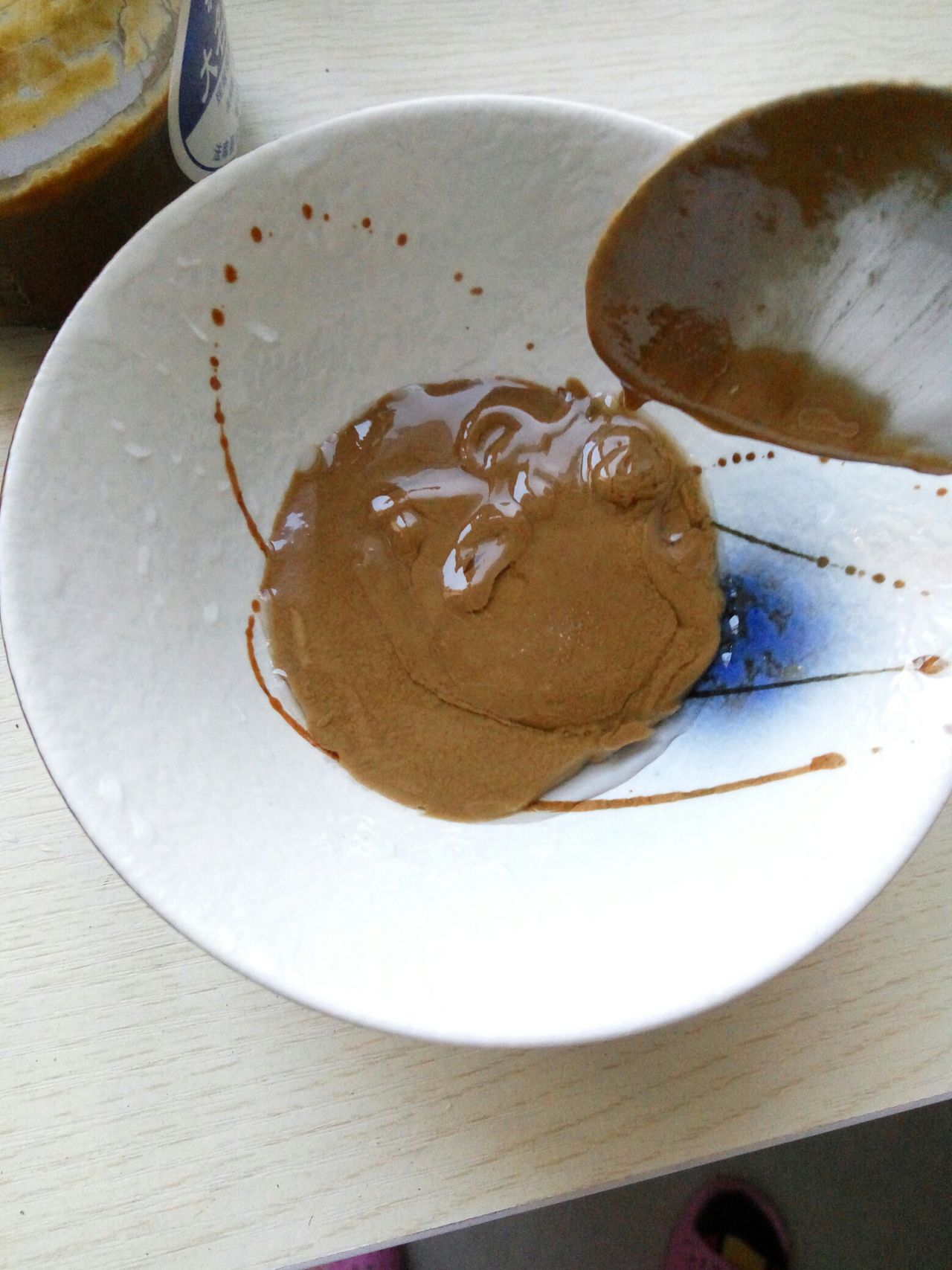 超简单一分钟万能麻酱料的做法，拌菜拌面都拿的出手