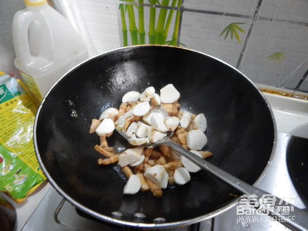 芋头烧肉的做法