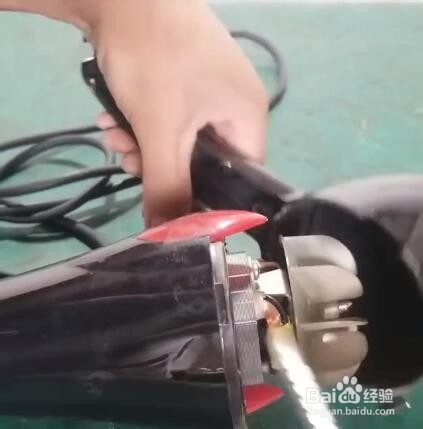 吹风机烧了怎么办