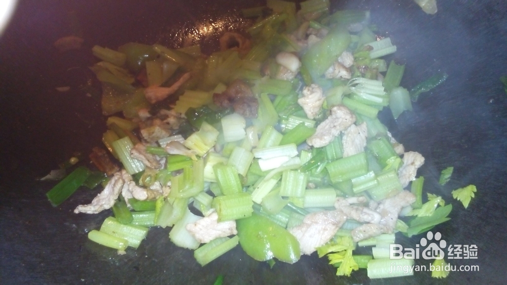 芹菜炒肉怎么做芹菜炒肉怎么做好吃
