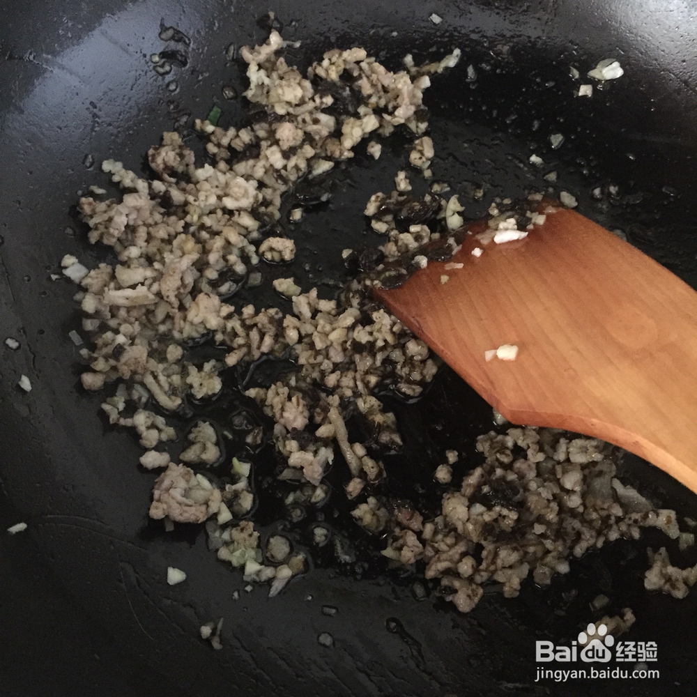 教你怎么做肉末橄榄菜面