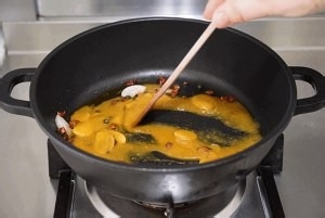 酸汤鲜虾羊肉卷的做法