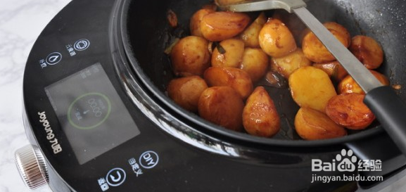 懒人炒菜之红烧土豆的做法