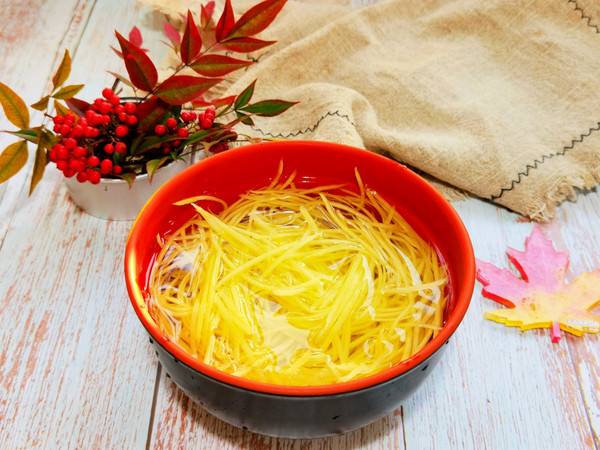 榨菜土豆炒肉丝