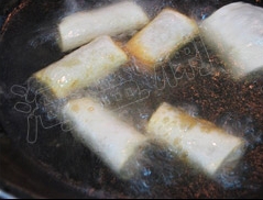 脆皮咖喱猪肉卷