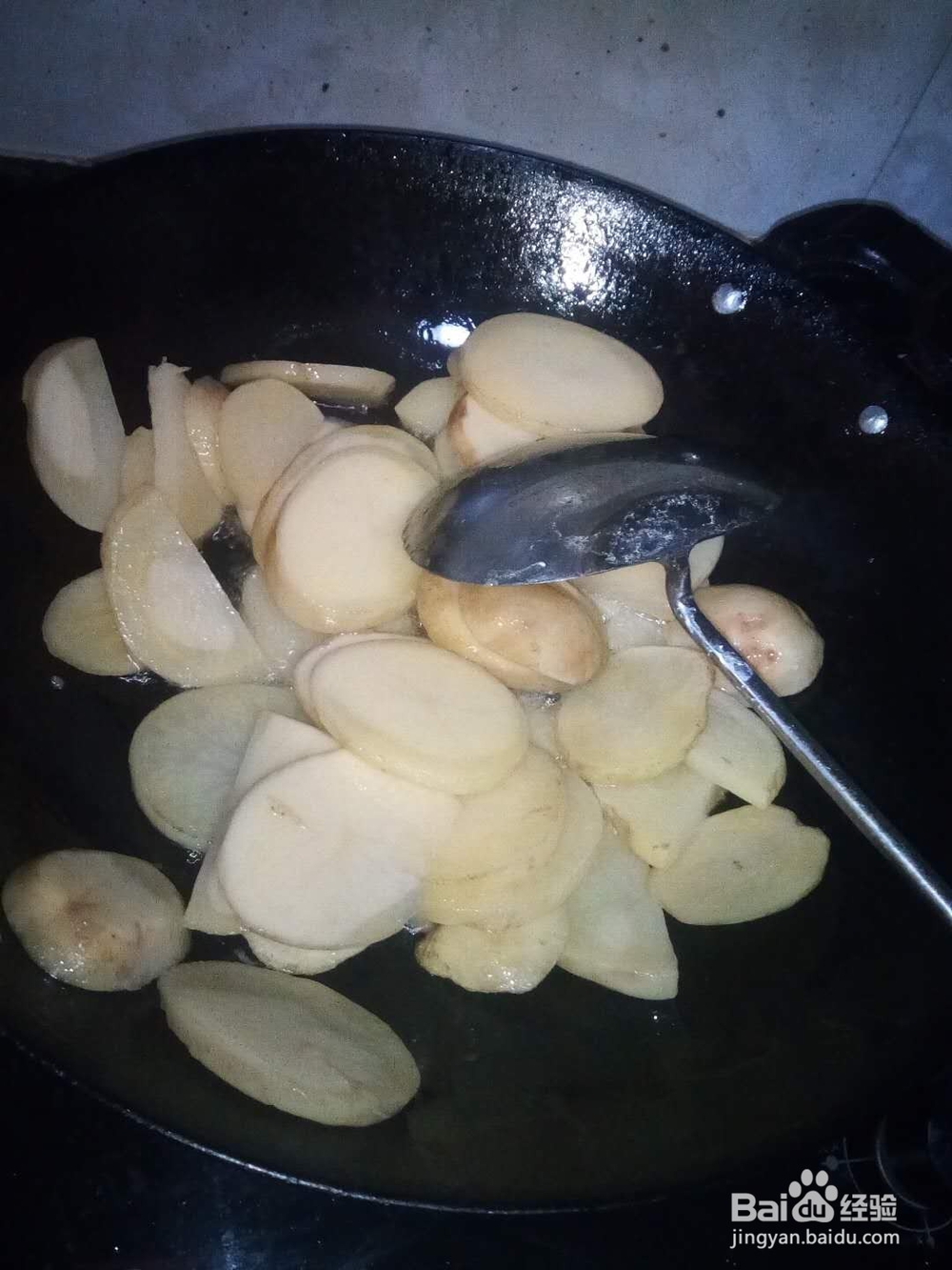 酸菜炖炒土豆片