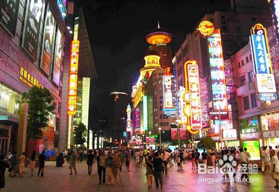 上海必打卡的六大景点。