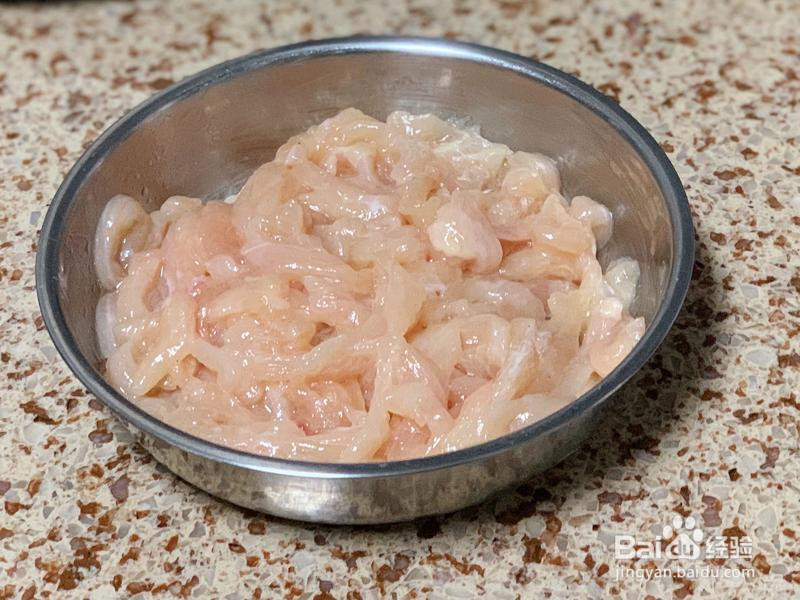 下饭快手菜鱼香鸡丝的做法