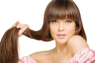 女性头发干枯毛躁怎么办